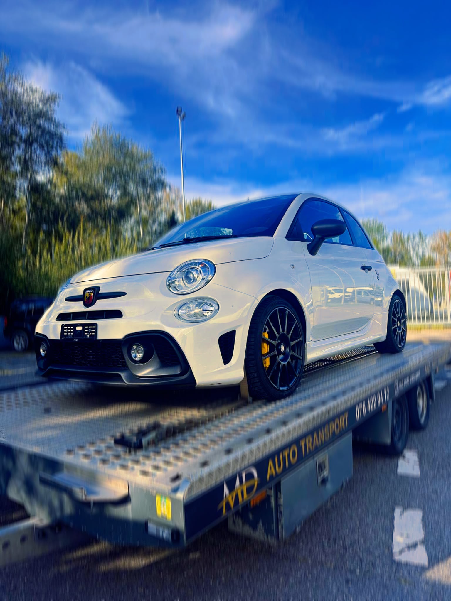 Abarth 595 transporté par MD Auto Transport
