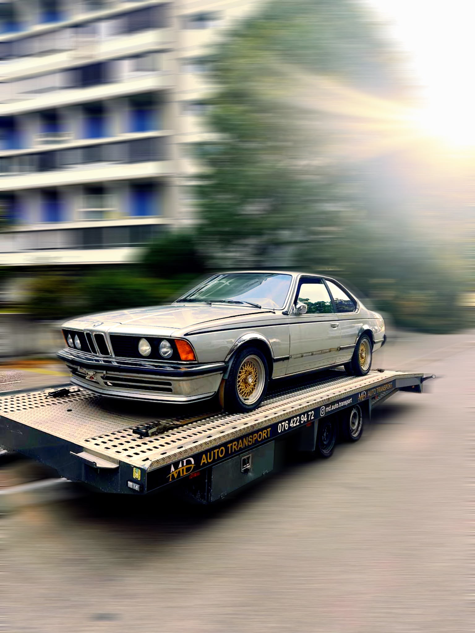 BMW Série 6 E24 transporté par MD Auto Transport
