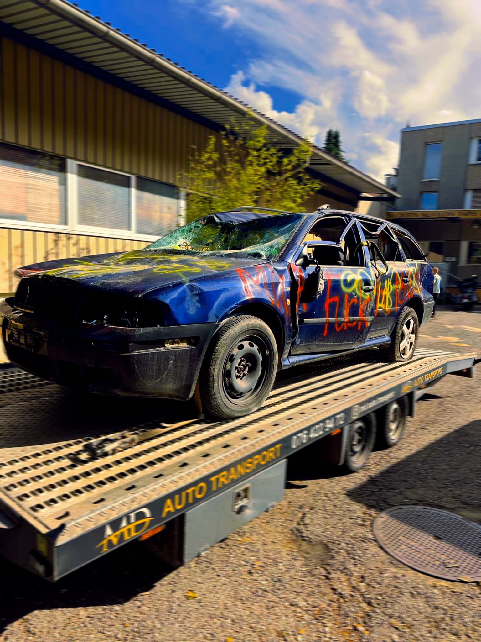 Mercedes-Benz Classe E Break transporté par MD Auto Transport